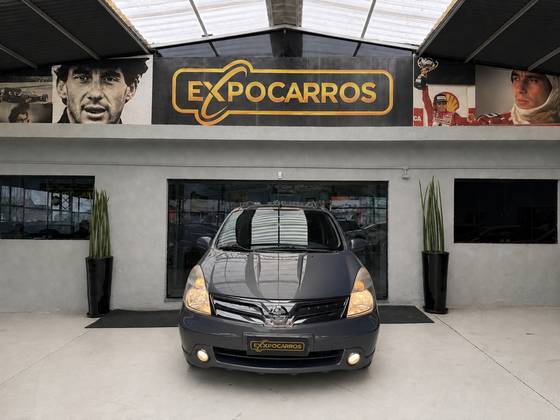 NISSAN GRAND LIVINA 1.8 SL 16V FLEX 4P AUTOMÁTICO NISSAN GRAND LIVINA 1.8 SL 16V FLEX 4P AUTOMÁTICO